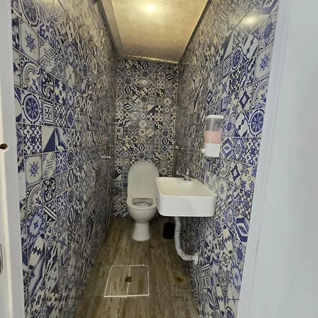 Quarto em Acomodações Particulares Campeao De Fabulas Lda